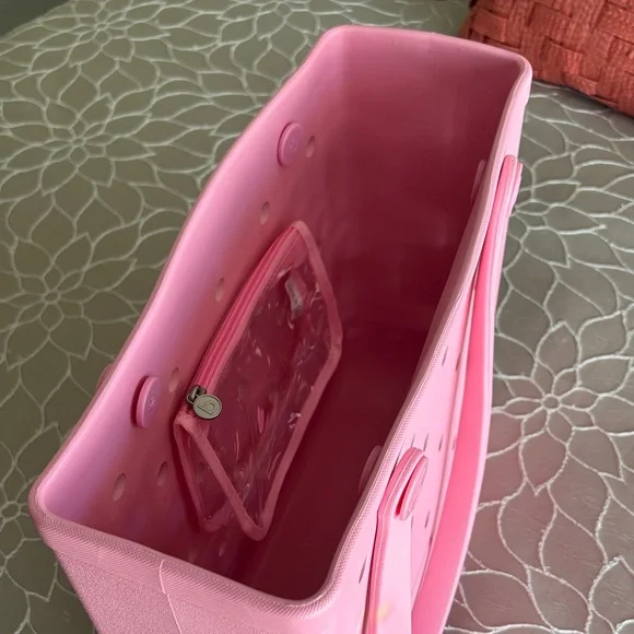 BOGG BAG - Pink Baby BOGG Tote - Picture 4 of 12